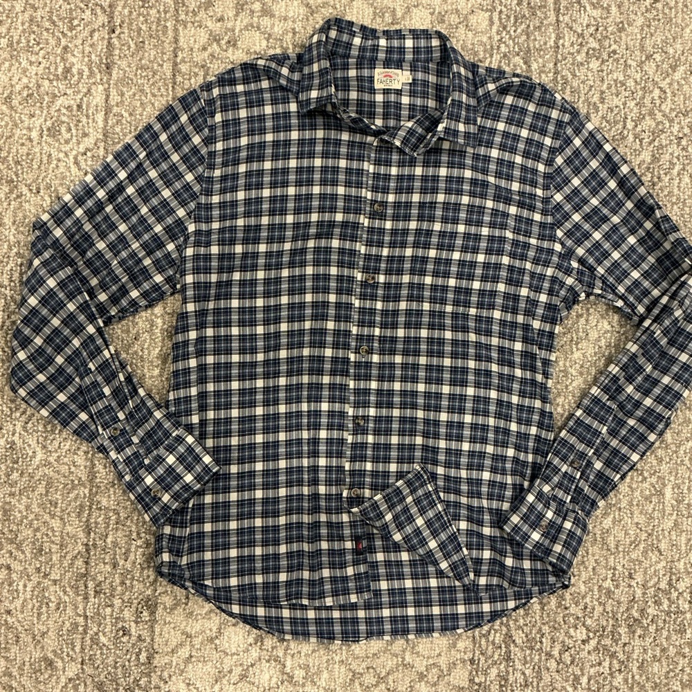 Faherty blue and white plaid shirt size large